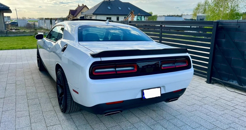 Dodge Challenger cena 209000 przebieg: 2600, rok produkcji 2023 z Ostrołęka małe 352